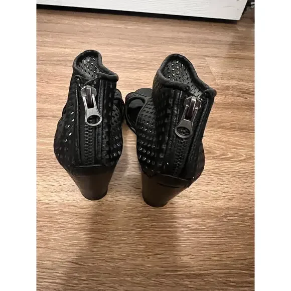 All Black Women's Wedge Toeless Booties Size 8.5 - Picture 6 of 15